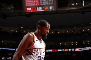 员凭借全场 员凭借全场