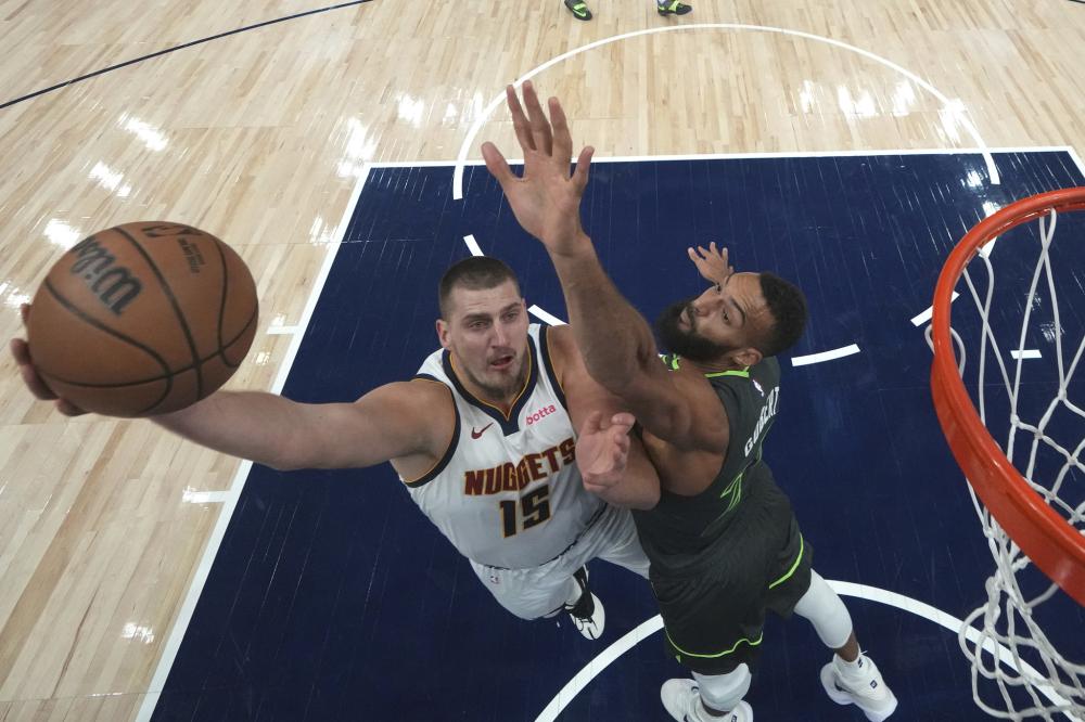 也展示了英 也展示了英